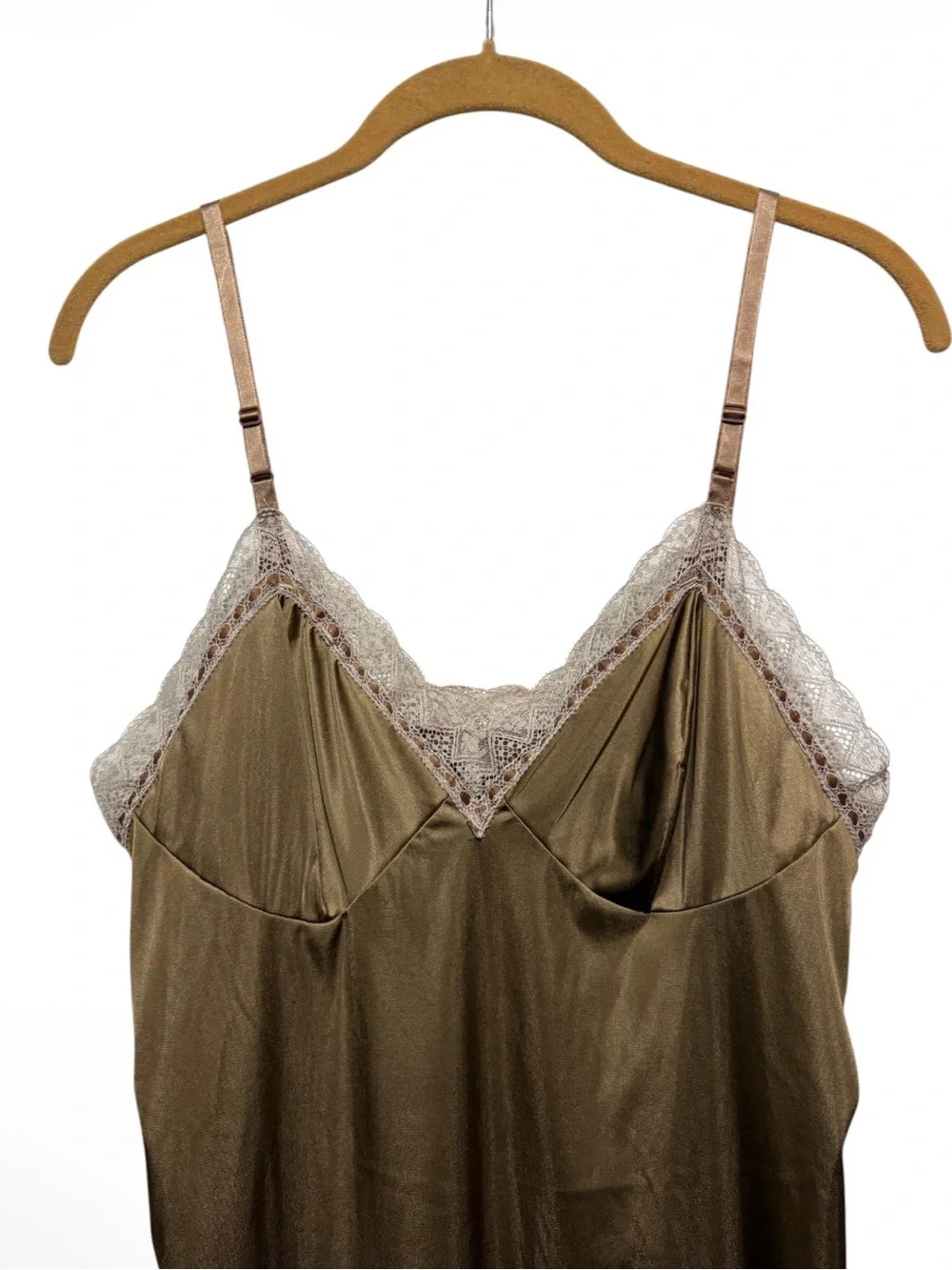 80’s Vassarette Nylon Tricot Gold chaampagne slip